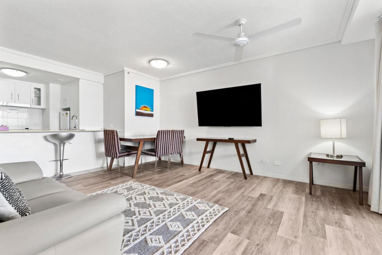 One-Bedroom Apartment,1212311374:JPEG